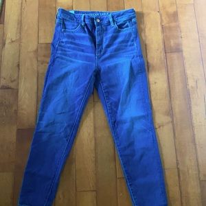 American Eagle Super HighRise Jegging Jeans